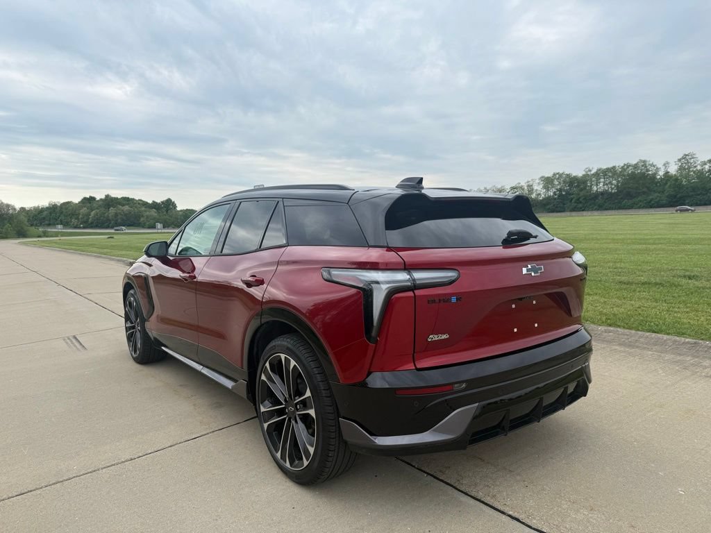 Used 2025 Chevrolet Blazer EV SS AWD/4WD image 8