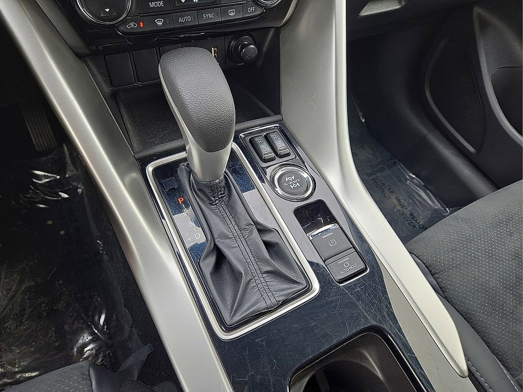 Used 2025 Mitsubishi Eclipse Cross SE image 30