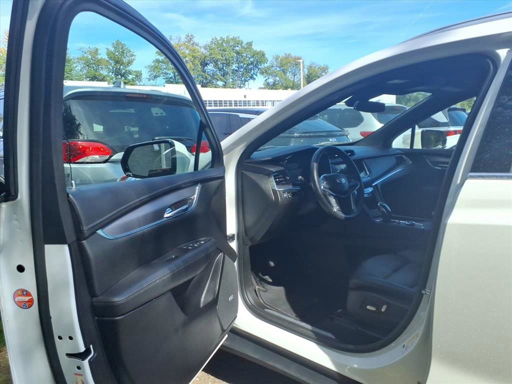 Certified 2022 Cadillac XT5 Luxury image 7