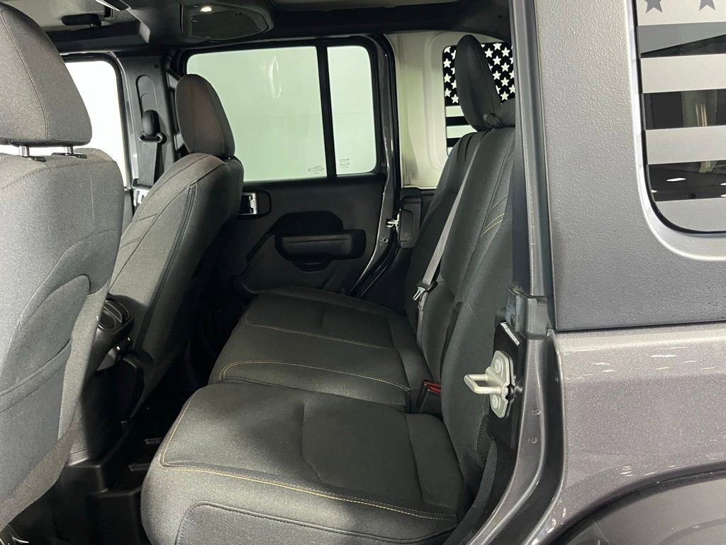 Used 2024 Jeep Wrangler Unlimited image 22