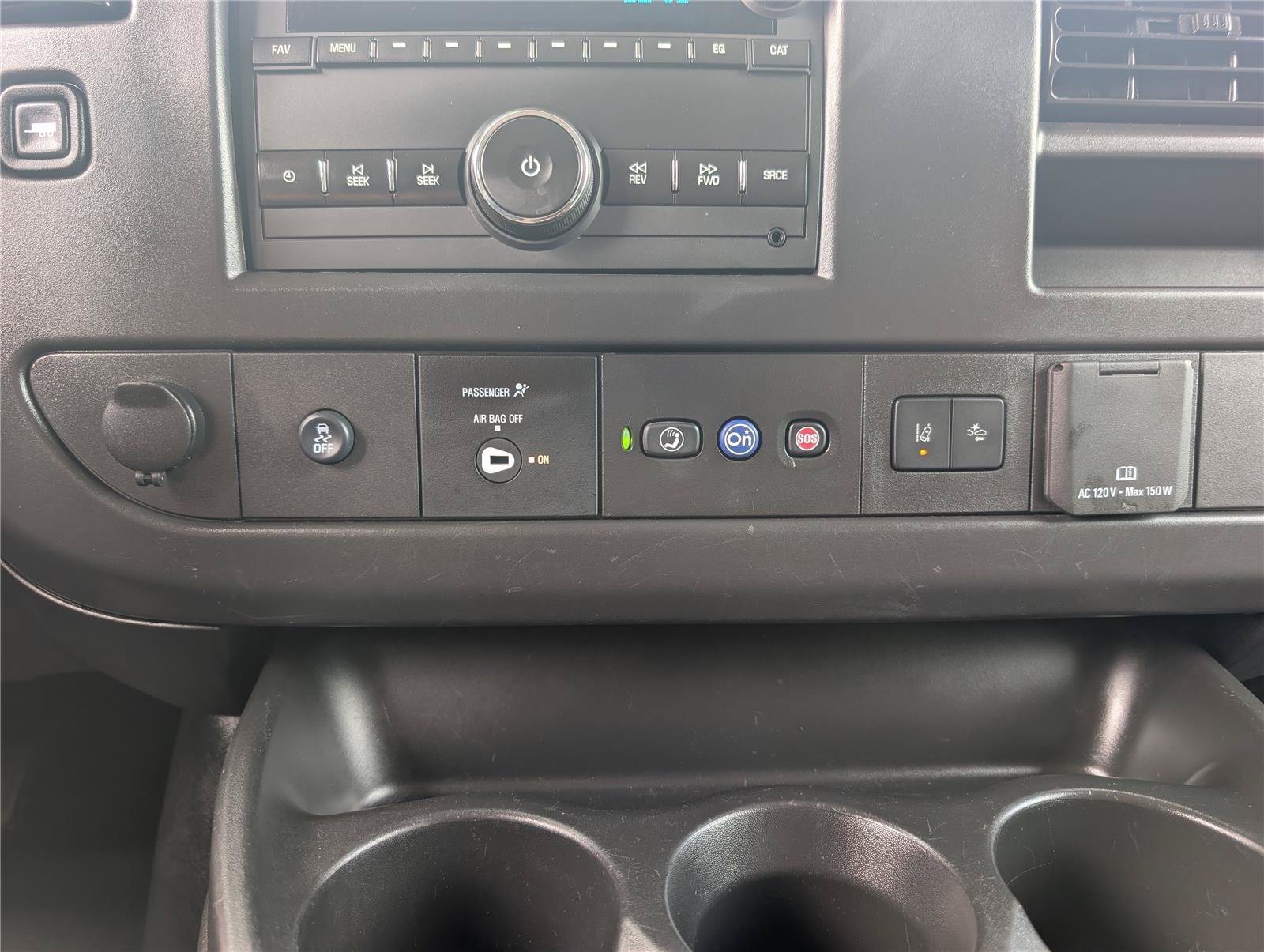 Used 2025 Chevrolet Express 3500 LT w/ LT Preferred Equipment Group RWD image 23