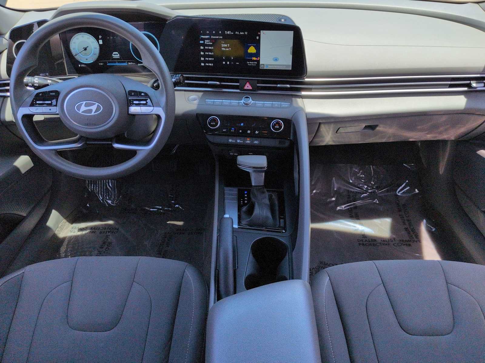Certified 2024 Hyundai Elantra SEL FWD image 16