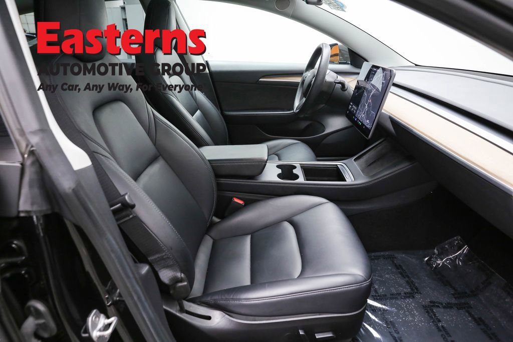 Used 2021 Tesla Model 3 Standard Range Plus image 21