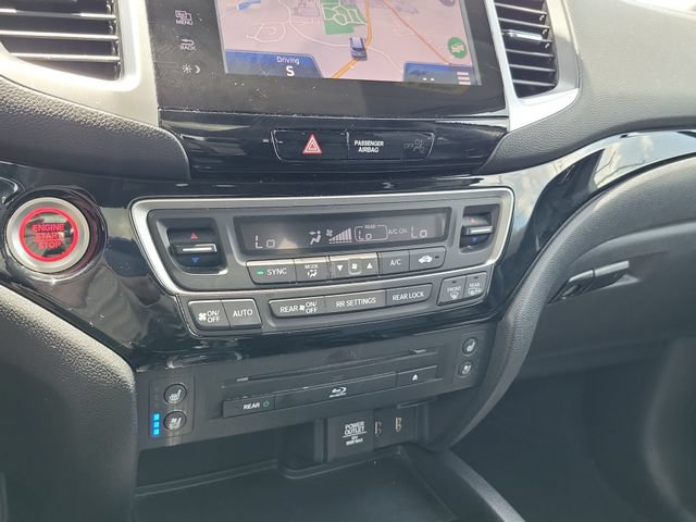 Certified 2018 Honda Pilot Elite image 21