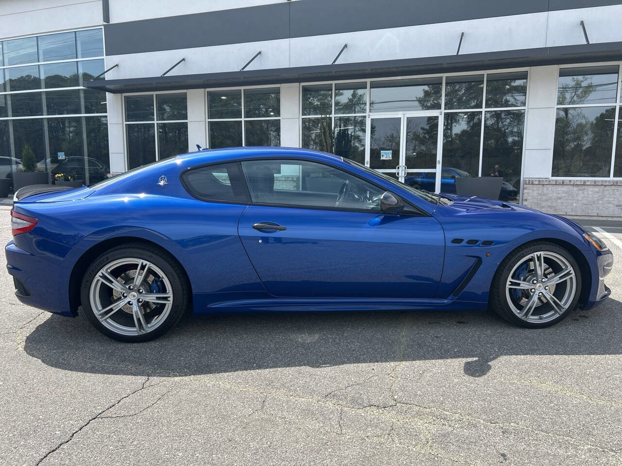 Used 2016 Maserati GranTurismo MC Centennial image 10