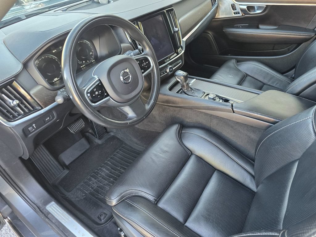 Used 2018 Volvo V90 T6 Cross Country w/ Convenience Package AWD/4WD image 9