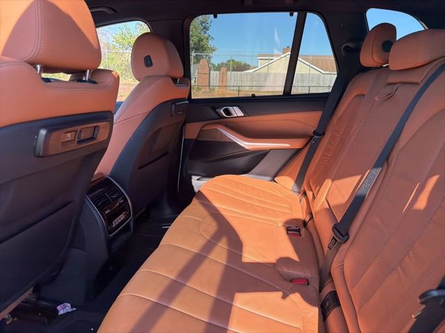 Used 2019 BMW X5 xDrive40i w/ Premium Package 2 AWD/4WD image 10