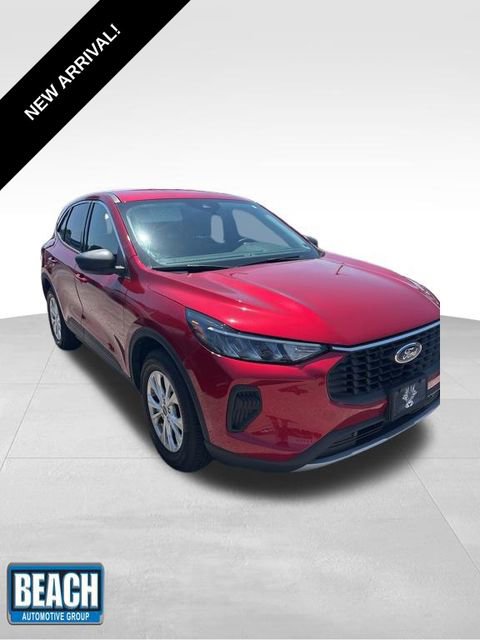 Used 2023 Ford Escape Active image 1