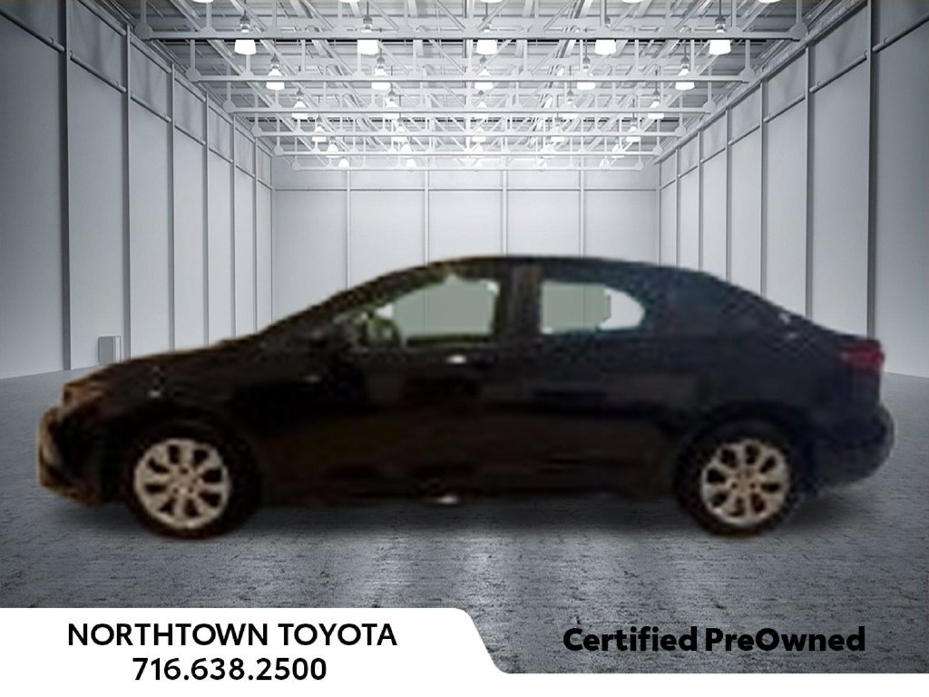 Used 2023 Toyota Corolla LE w/ Carpet Mat Package (TMS) FWD image 3