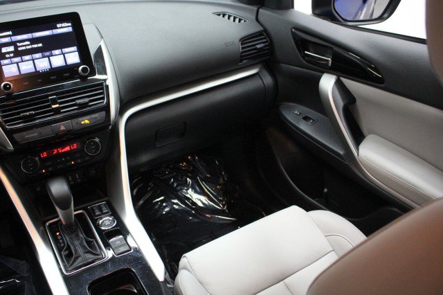 Used 2024 Mitsubishi Eclipse Cross SEL AWD/4WD image 26