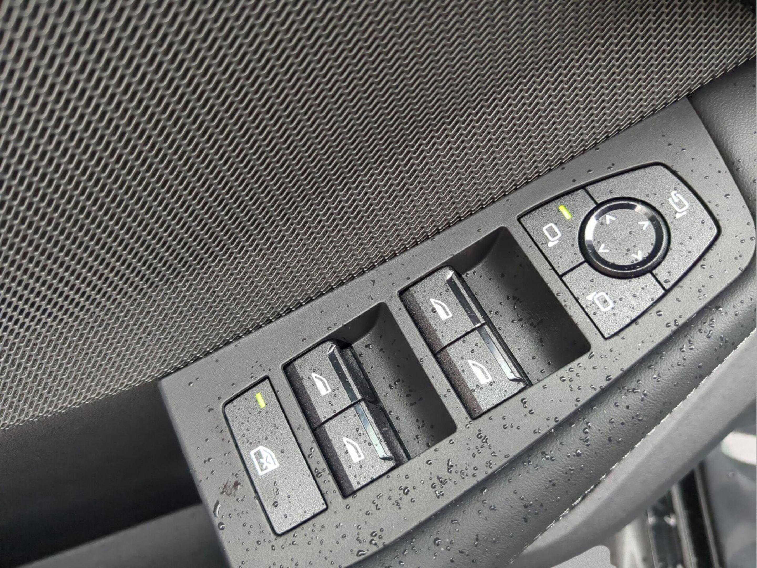 Used 2025 BMW M235i xDrive w/ M Performance Package image 17