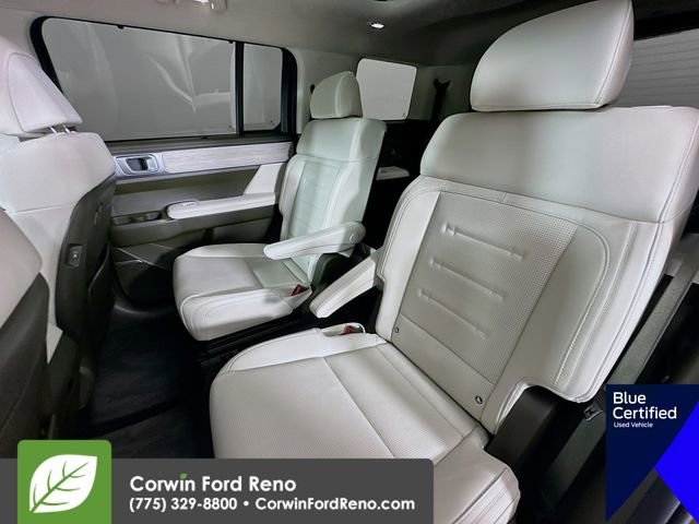 Used 2025 Hyundai Santa Fe Calligraphy AWD/4WD image 30