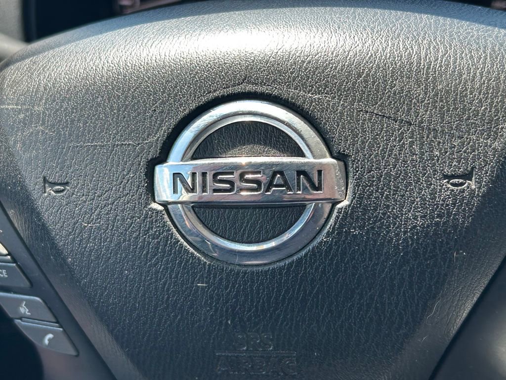 Used 2020 Nissan Pathfinder SL FWD image 41