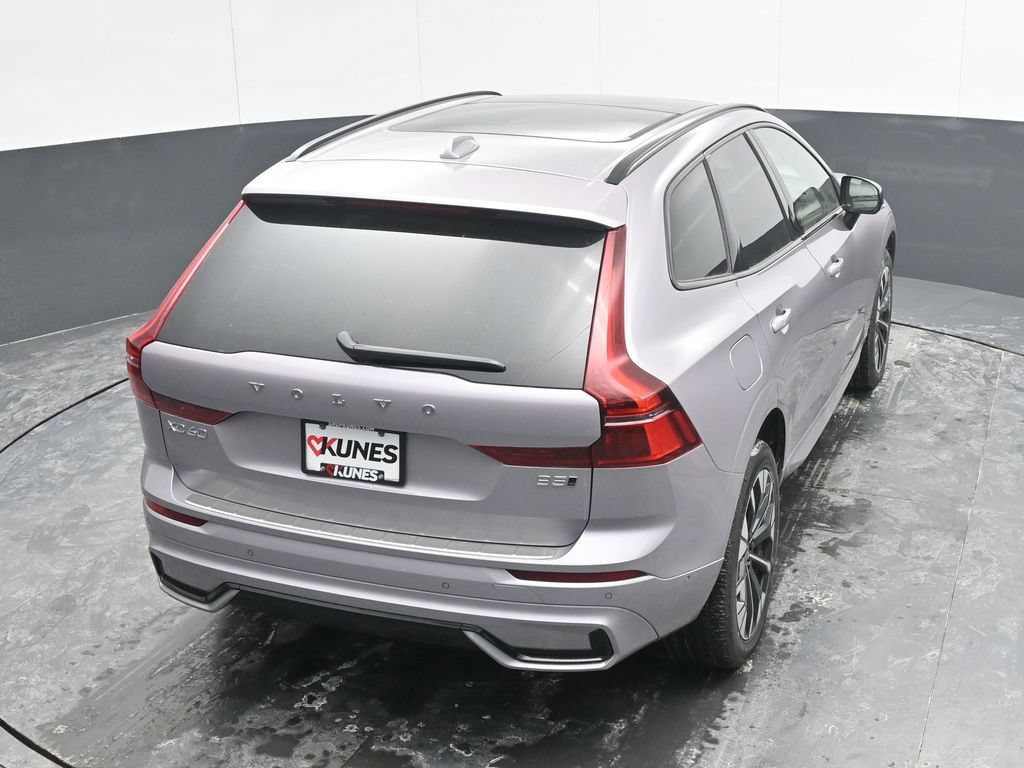 New 2026 Volvo XC60 B5 Plus w/ Protection Package Premier AWD/4WD image 29