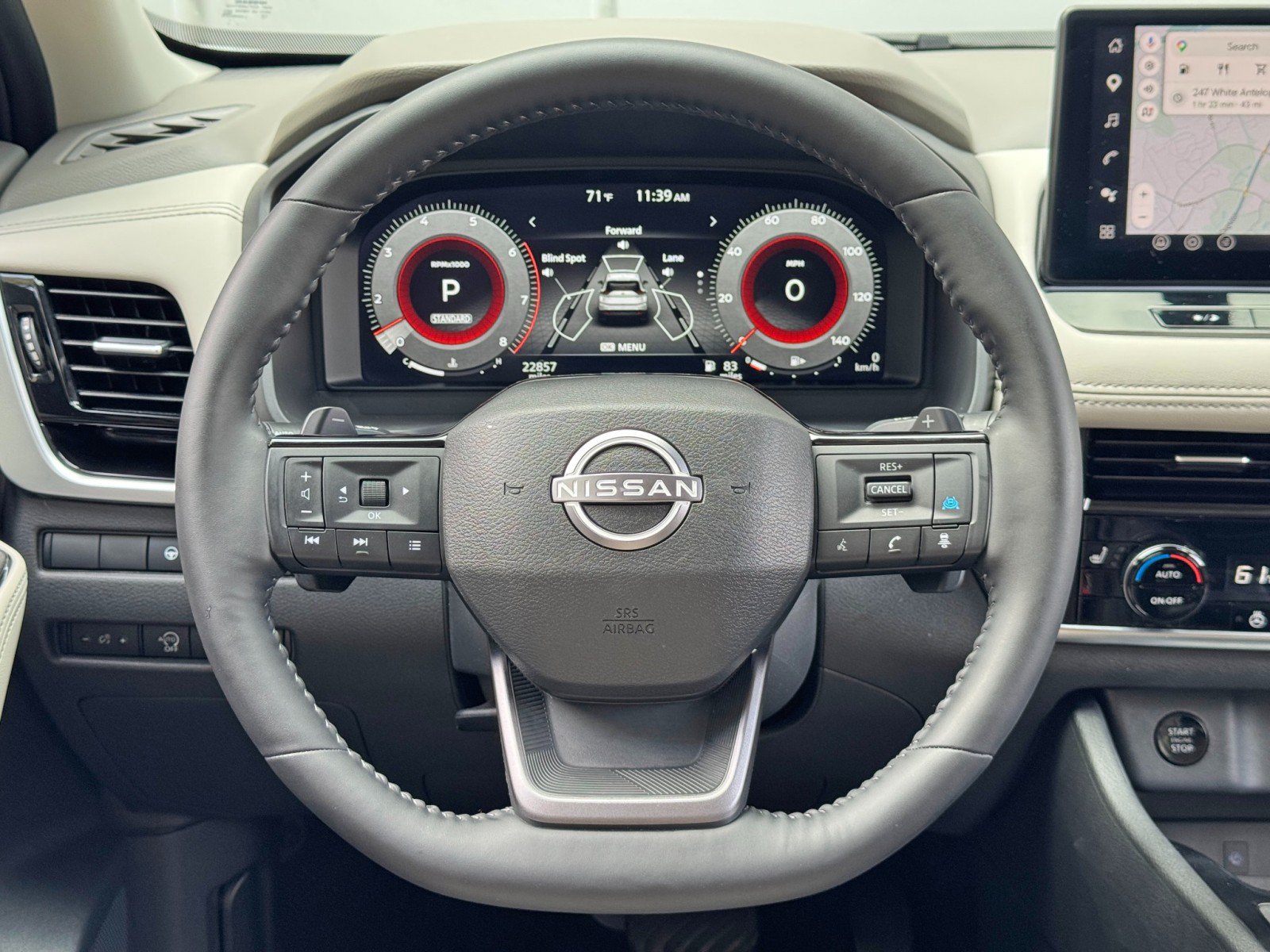 Used 2025 Nissan Rogue SL FWD image 18
