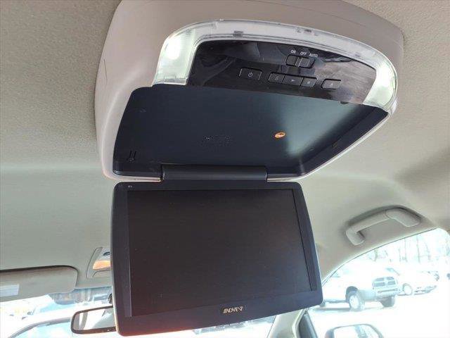 Used 2013 Toyota Sienna LE w/ Towing Pkg image 17