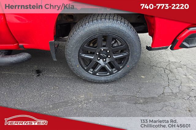 Used 2023 Chevrolet Silverado 1500 Custom w/ Rally Edition AWD/4WD image 23