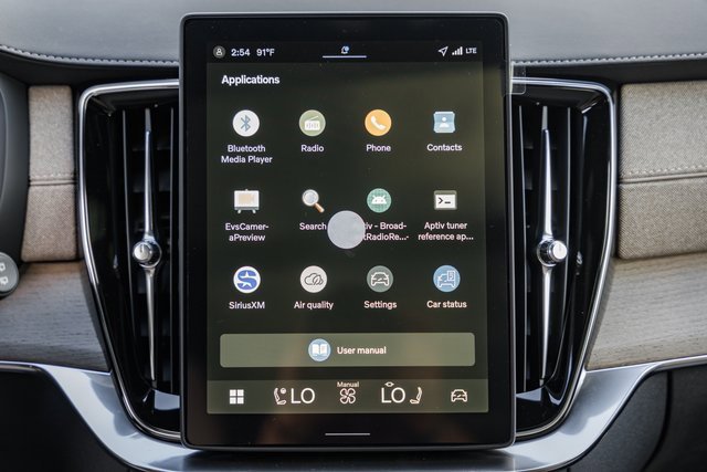 New 2026 Volvo XC90 B6 Ultra image 17