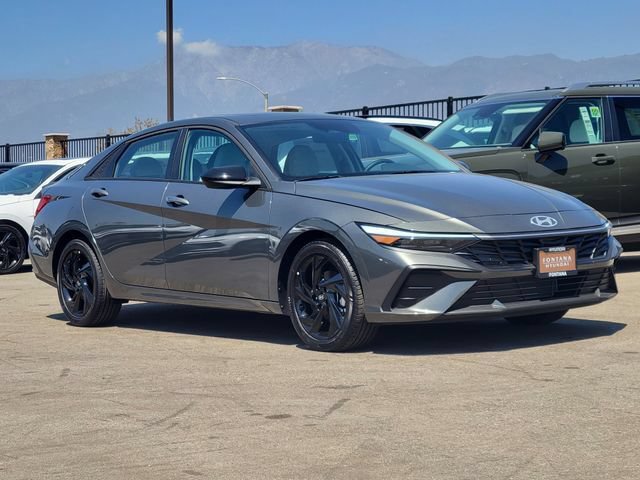 New 2026 Hyundai Elantra SEL Sport FWD image 34