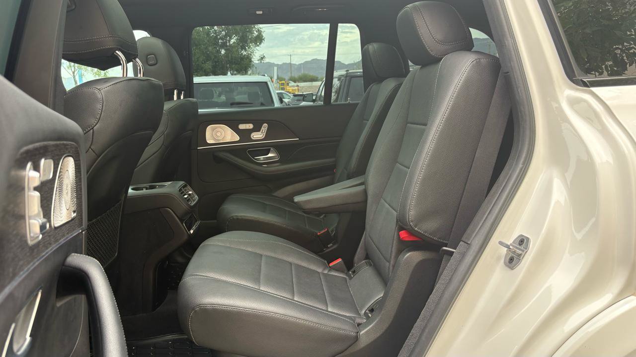 Used 2022 Mercedes-Benz GLS 450 4MATIC image 33