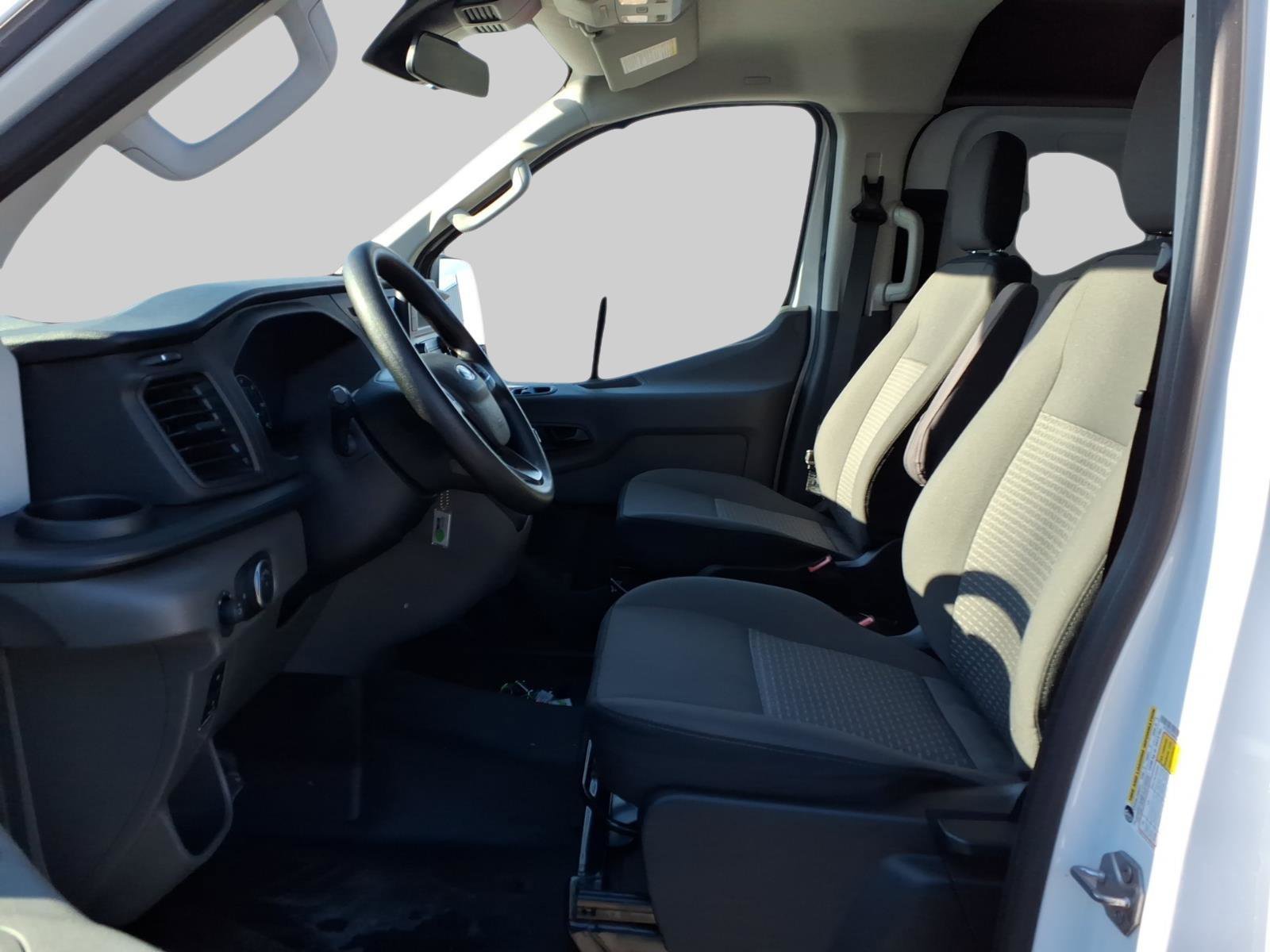 Used 2024 Ford Transit 150 Low Roof AWD image 12