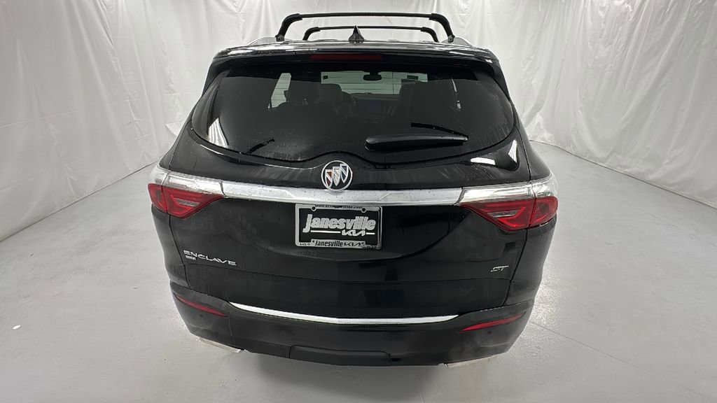 Used 2023 Buick Enclave Essence w/ Experience Buick Package image 4