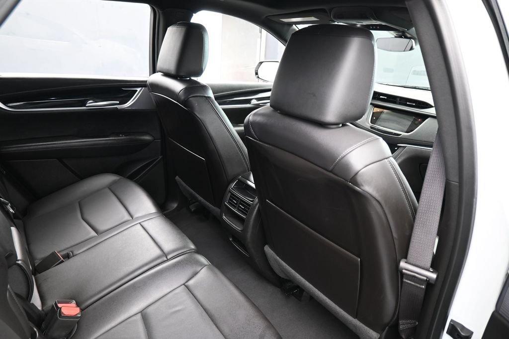 Used 2024 Cadillac XT5 Premium Luxury FWD image 46