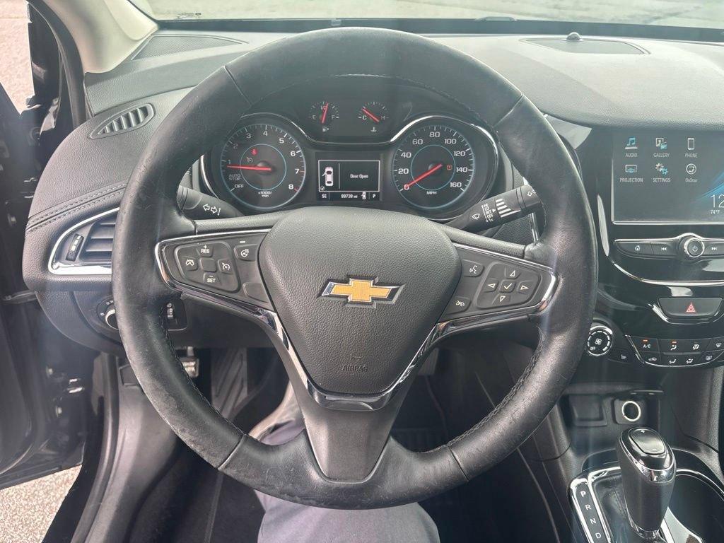 Used 2016 Chevrolet Cruze Premier FWD image 21