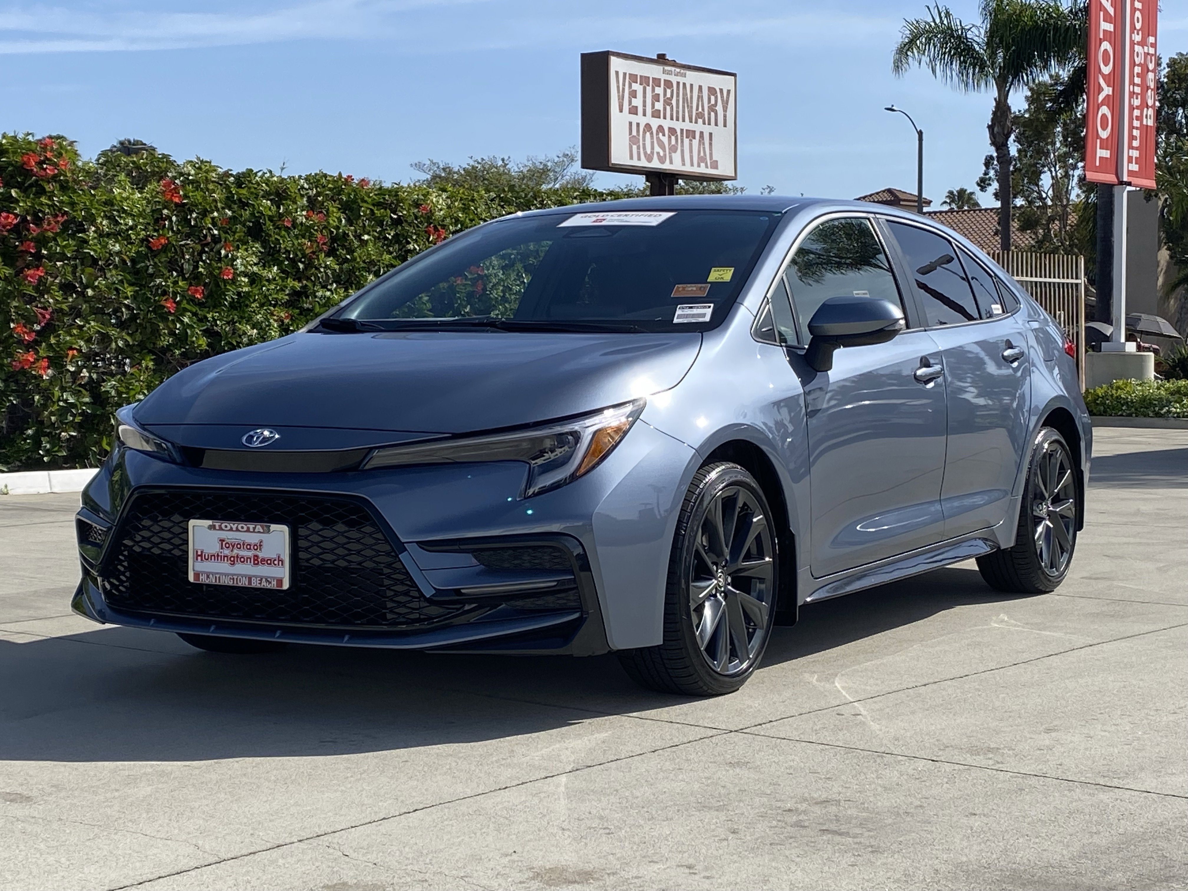 Certified 2026 Toyota Corolla SE FWD image 6