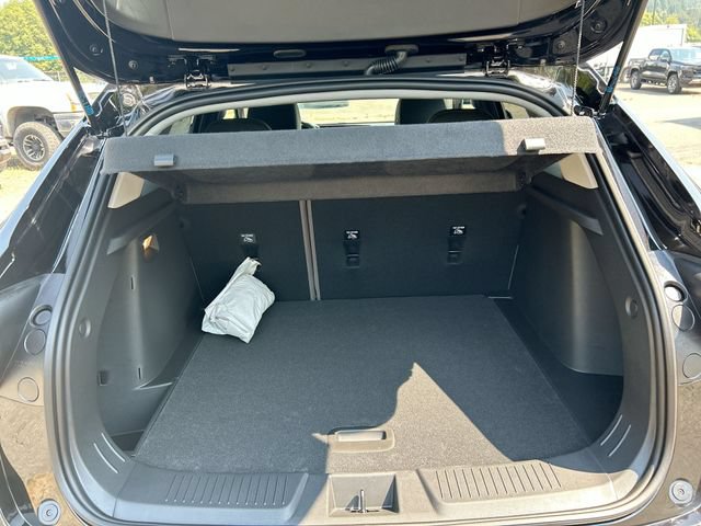 New 2026 Chevrolet Trax ACTIV w/ Driver Confidence Package FWD image 23