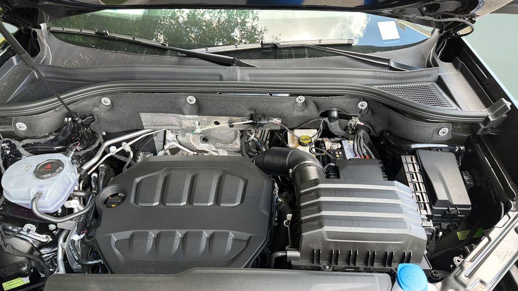 New 2026 Volkswagen Atlas Peak Edition AWD/4WD image 26