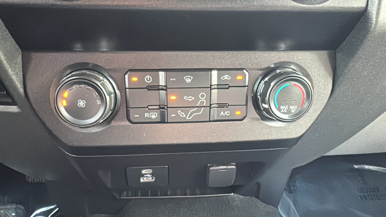 Used 2021 Ford F250 XL w/ STX Appearance Package image 19