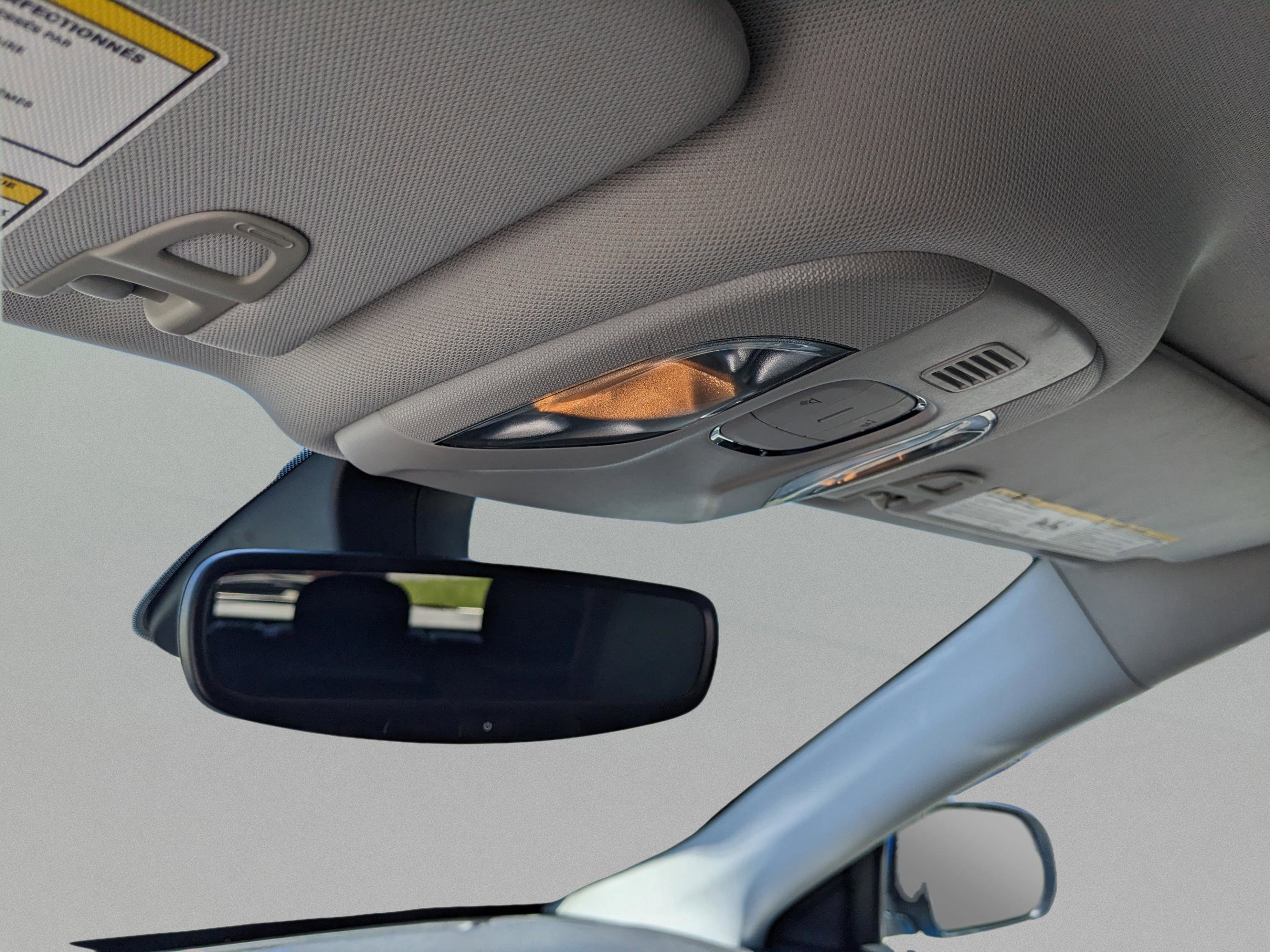 Used 2018 Jeep Compass Latitude w/ Popular Equipment Group image 21