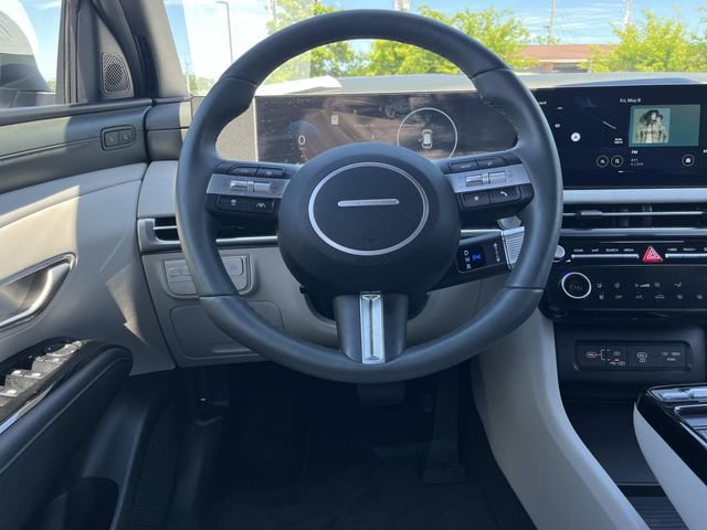 Certified 2026 Hyundai Tucson Limited FWD image 14