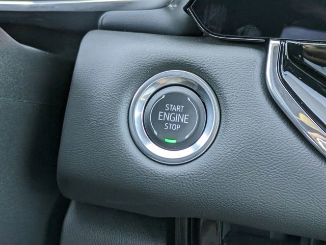 Used 2025 GMC Canyon Elevation w/ Convenience Package image 29