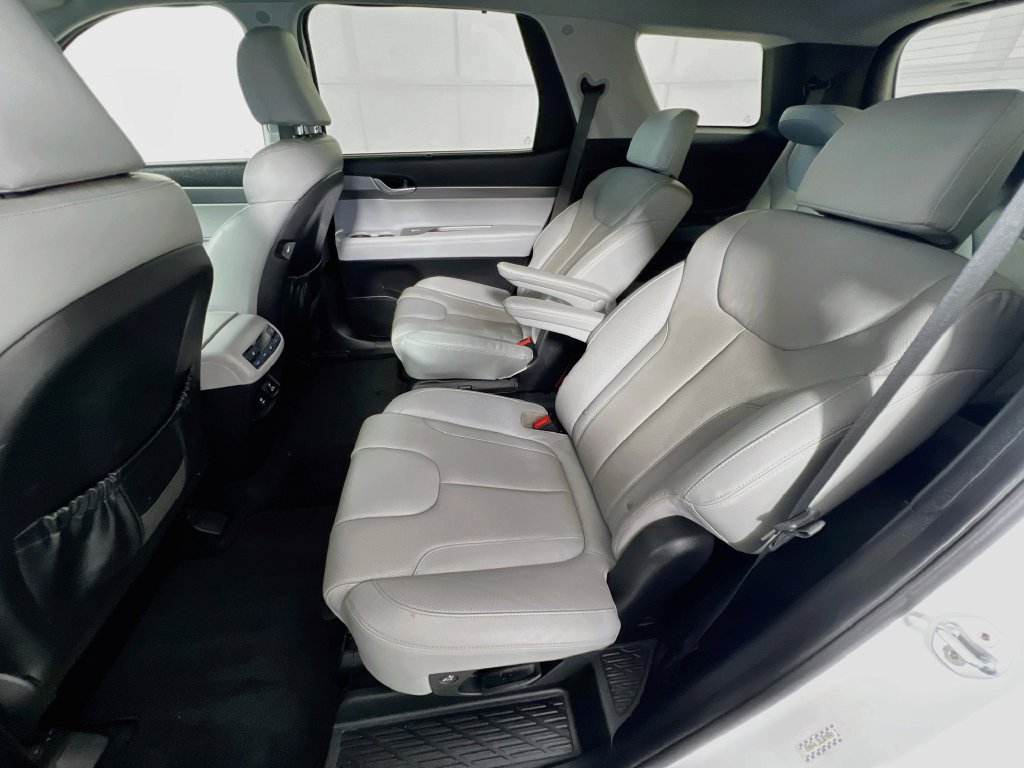 Used 2020 Hyundai Palisade SEL w/ Premium Package FWD image 24
