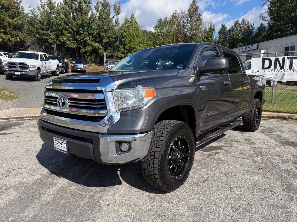 Used 2016 Toyota Tundra SR5 w/ TRD Off Road Package AWD/4WD image 7