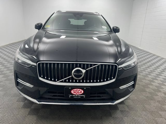 Used 2022 Volvo XC60 B5 Inscription w/ Climate Package AWD/4WD image 3