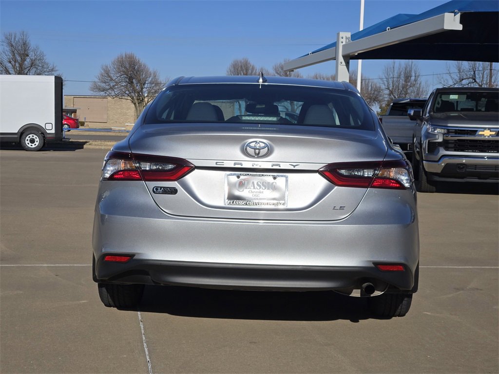 Used 2024 Toyota Camry LE image 6