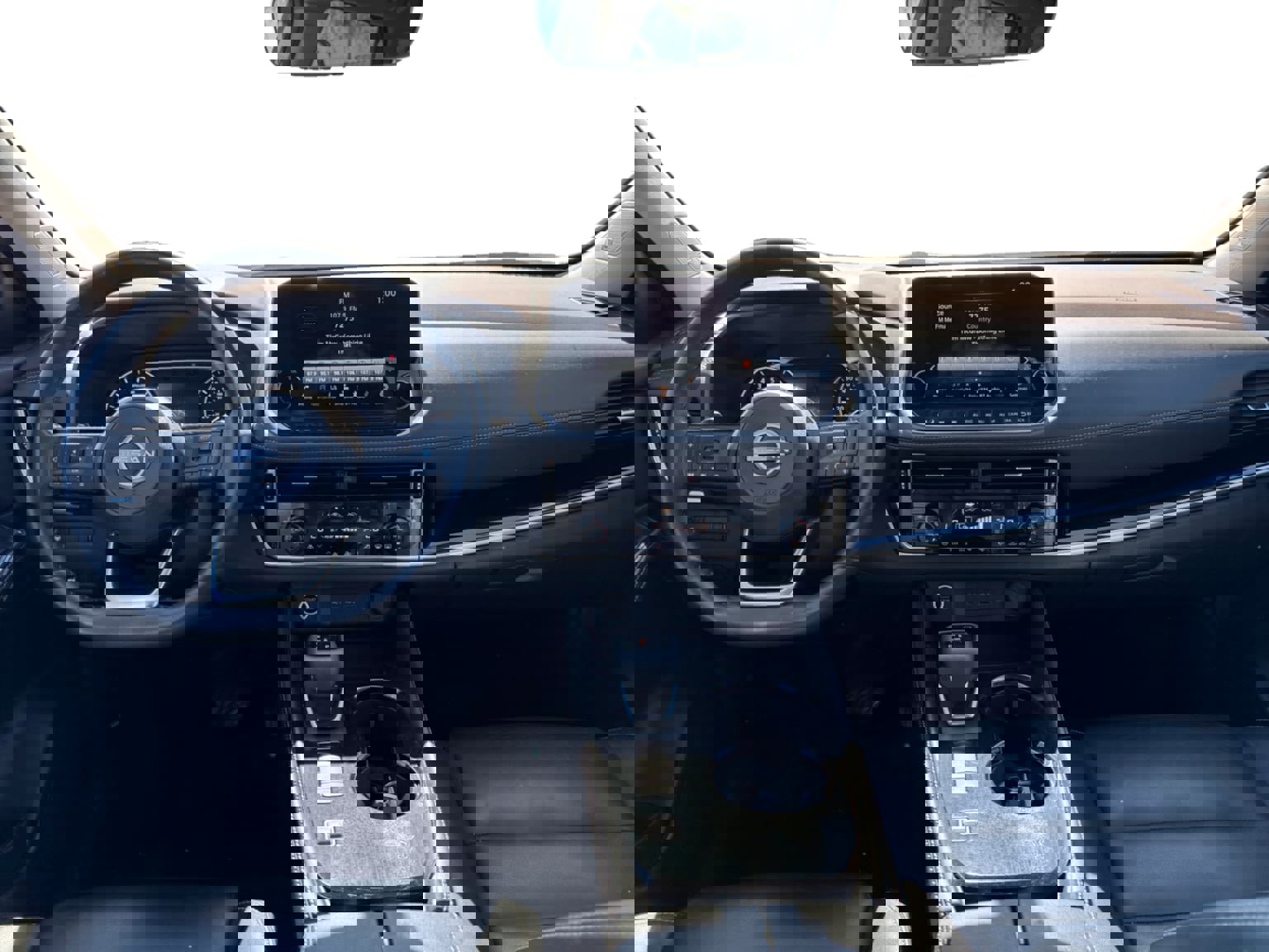 Used 2023 Nissan Rogue SL w/ SL Premium Package image 12