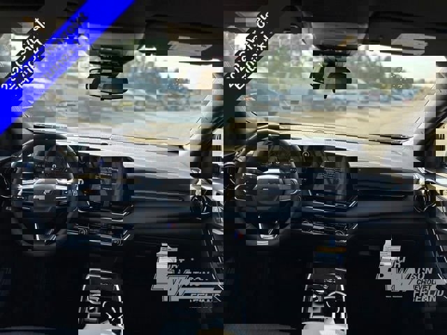 New 2026 Chevrolet Equinox LT w/ Convenience Package II image 14