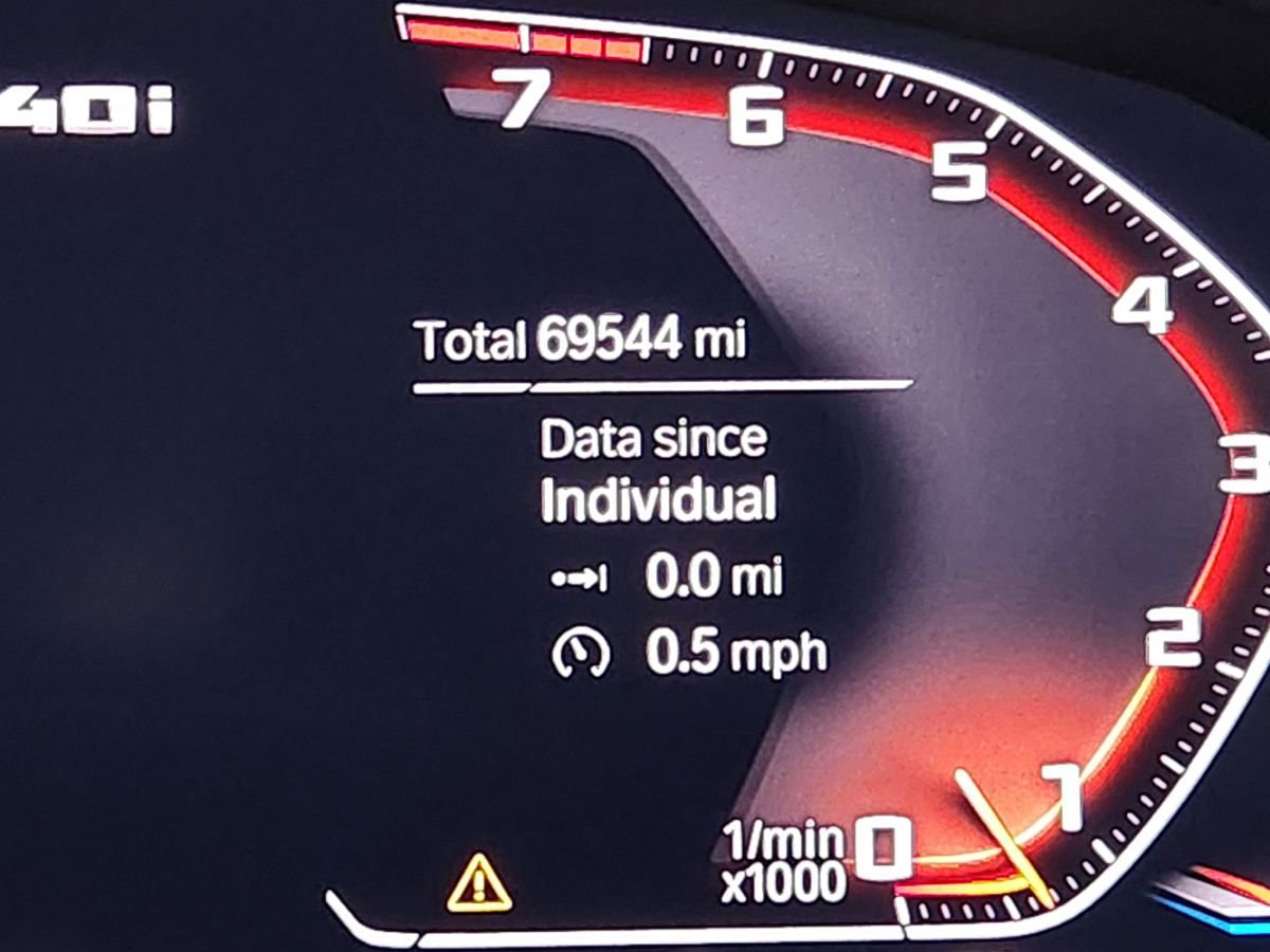 Used 2020 BMW X4 M40i w/ Premium Package image 34