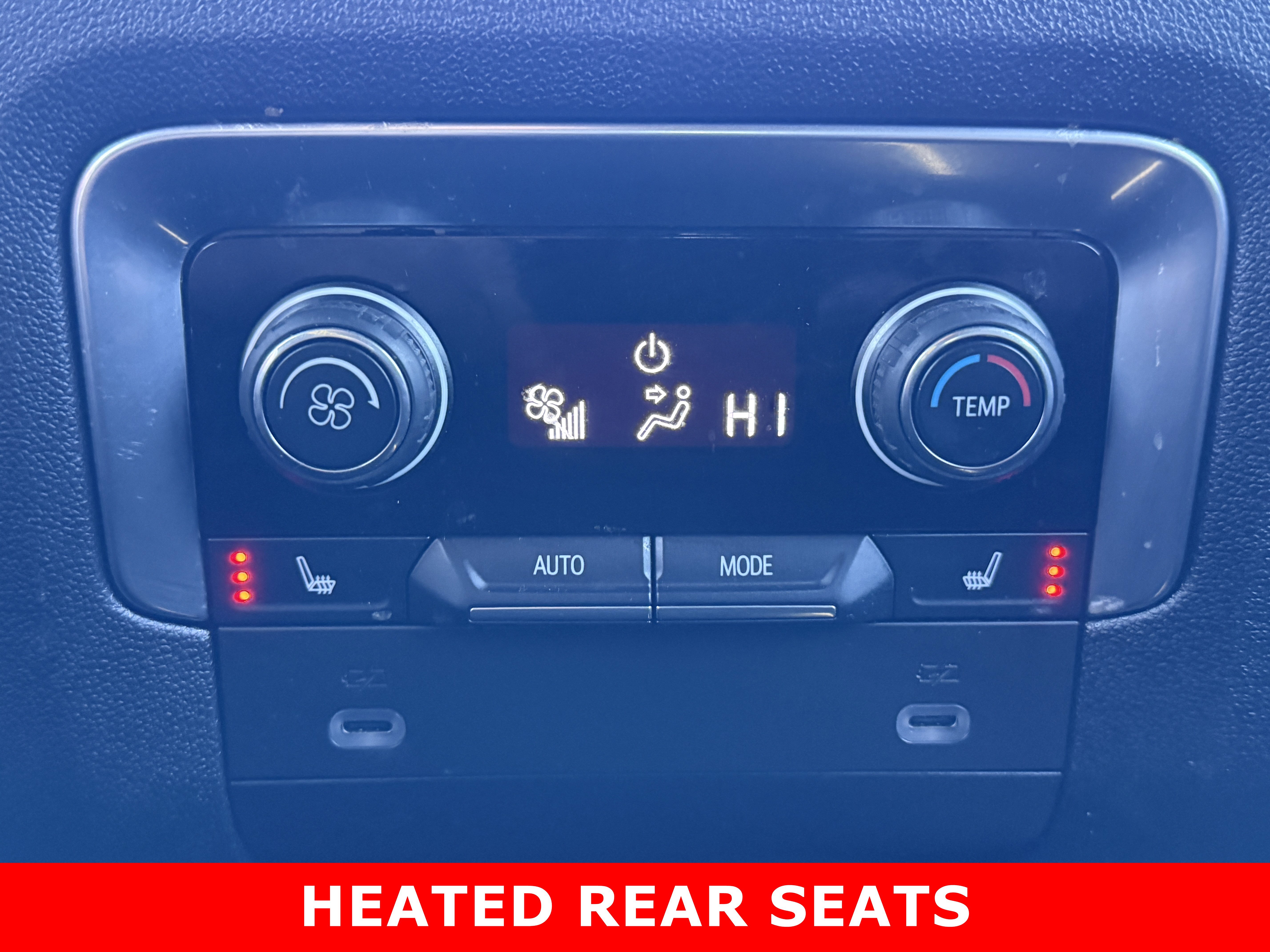 Used 2021 Chevrolet Suburban Premier image 20