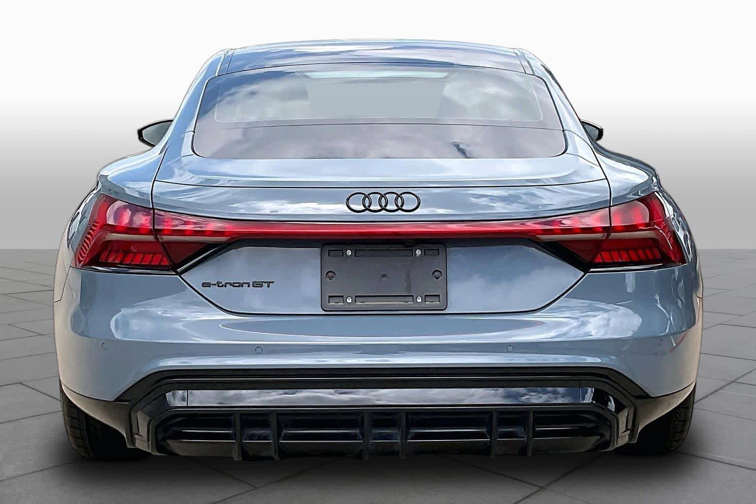Used 2024 Audi e-tron GT Premium Plus w/ Performance Package AWD/4WD image 5