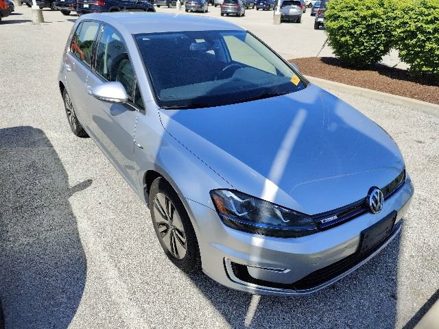 Used 2016 Volkswagen e-Golf SEL Premium FWD image 18