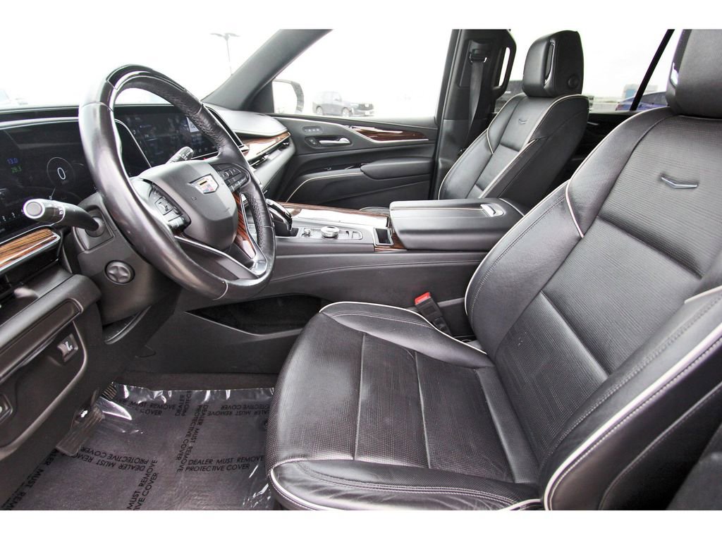 Used 2023 Cadillac Escalade ESV Premium Luxury RWD image 6