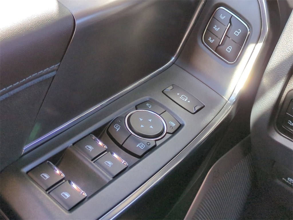 New 2026 Ford F250 Platinum image 24