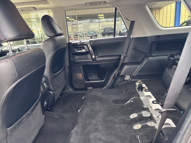 Used 2021 Toyota 4Runner Venture image 10