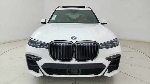 Used 2021 BMW X7 xDrive40i w/ M Sport Package image 2