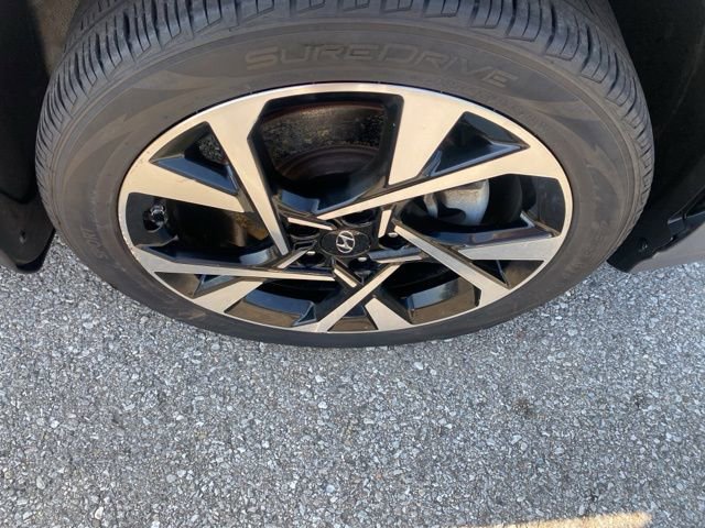 Used 2022 Hyundai Kona Limited image 30